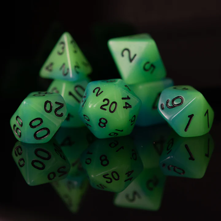 Misty Mountain- Blue Lagoon Cocktail Acrylic Dice Set