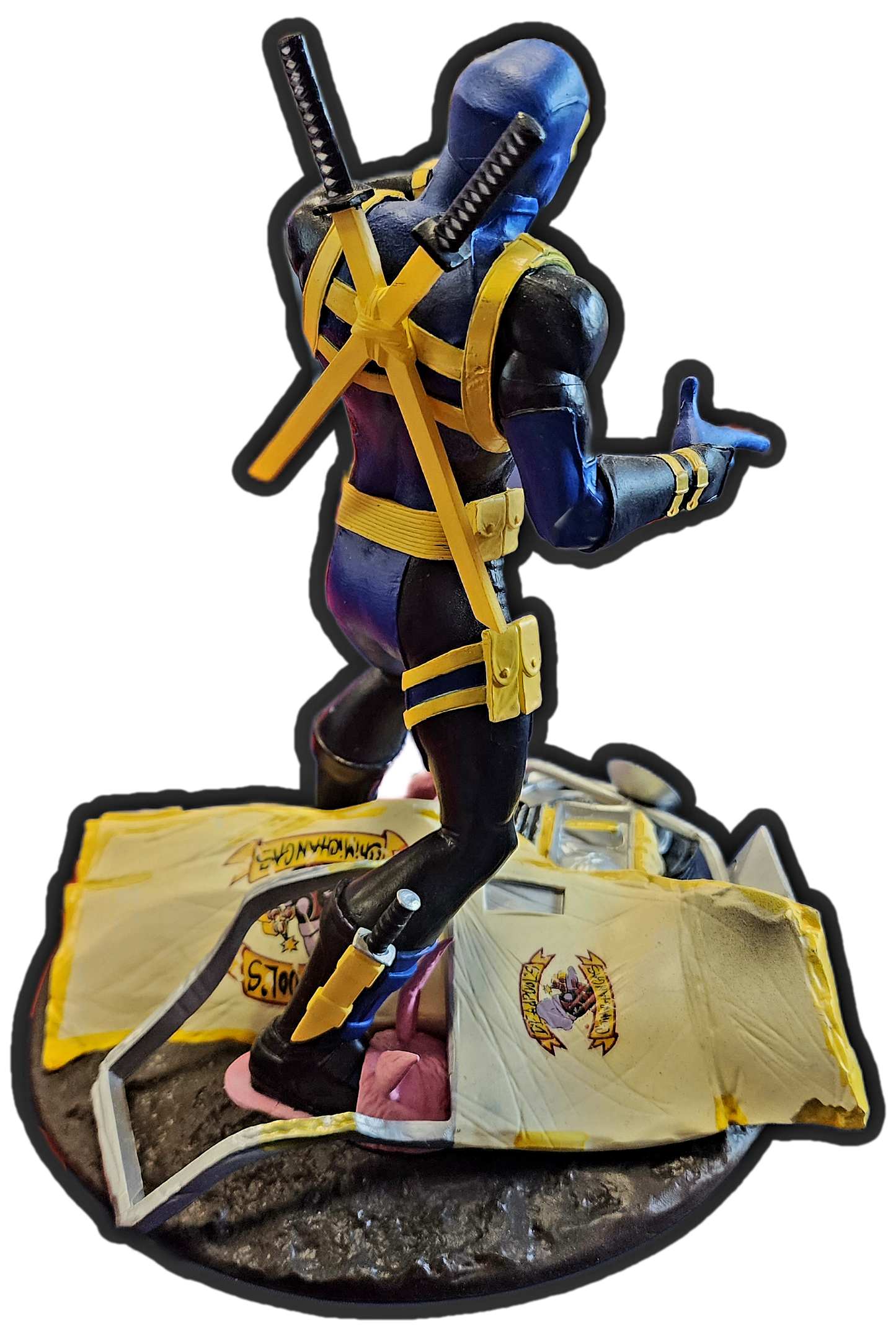 Diamond Select Toys - PX Gallery: Marvel - Deadpool  X-Men Costume Taco truck