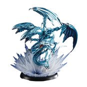 YU-GI-OH MONSTER CHRONICLE BLUE EYES ULTIMATE DRAGON FIG