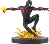 Marvel PS5 Spider-Man Miles Morales PVC Diorama