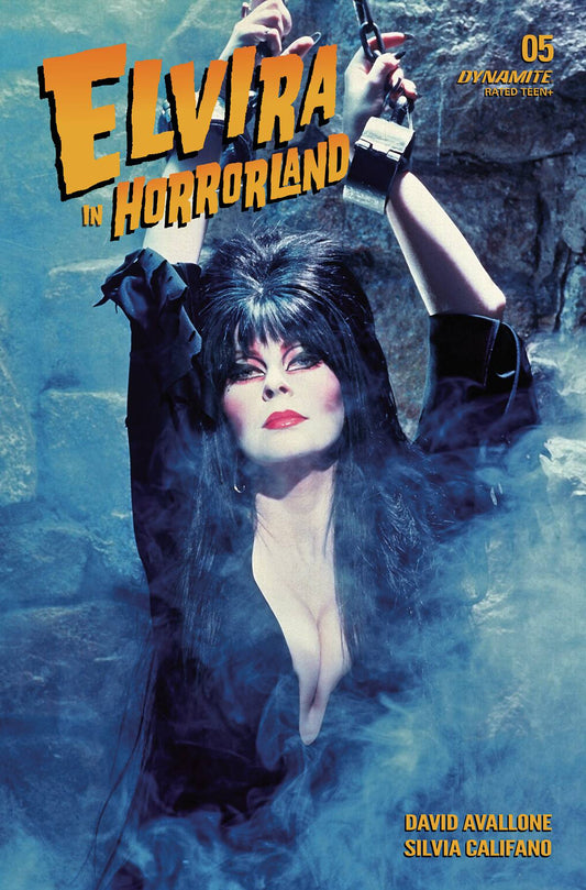 Elvira in Horrorland #5D Photo Variant