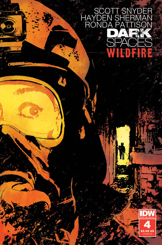 Dark Spaces Wildfire #4B Sorrentino Variant (MR)
