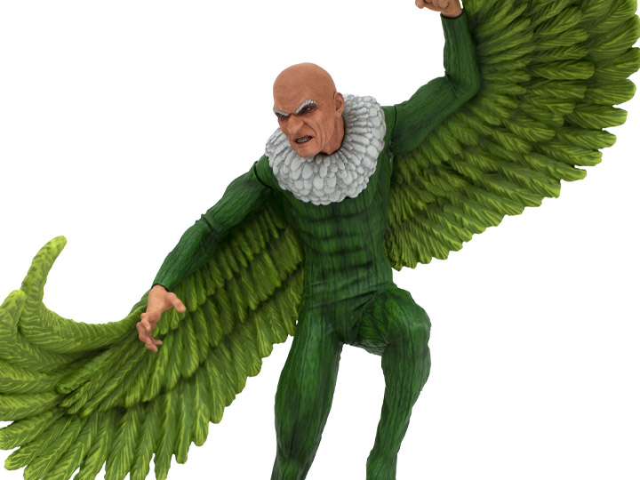Diamond Select Toys - Marvel Gallery: Vulture PVC Diorama